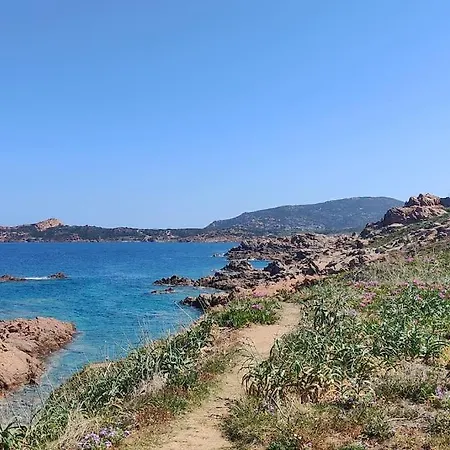 Isola Rossa La Paduledda Vista Mare Il Mirto