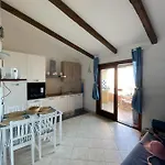 Isola Rossa La Paduledda Vista Mare Il Mirto Appartement Cascabraga