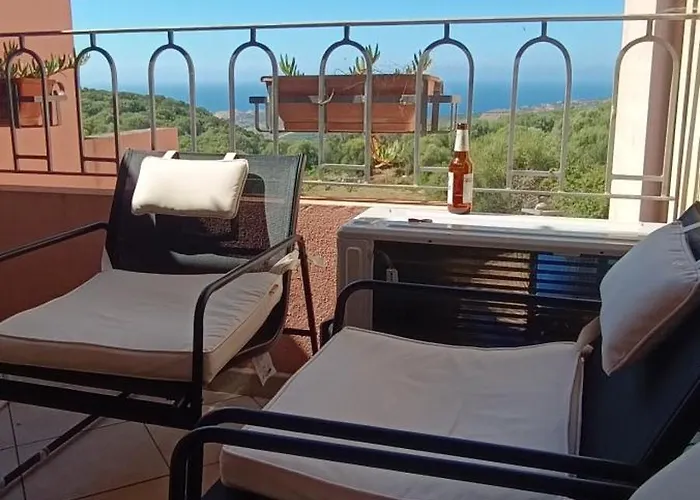 Isola Rossa La Paduledda Vista Mare Il Mirto Daire